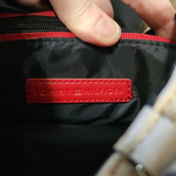 NWT Tommy Hilfiger backpack purse light beige D - Picture 14 of 16